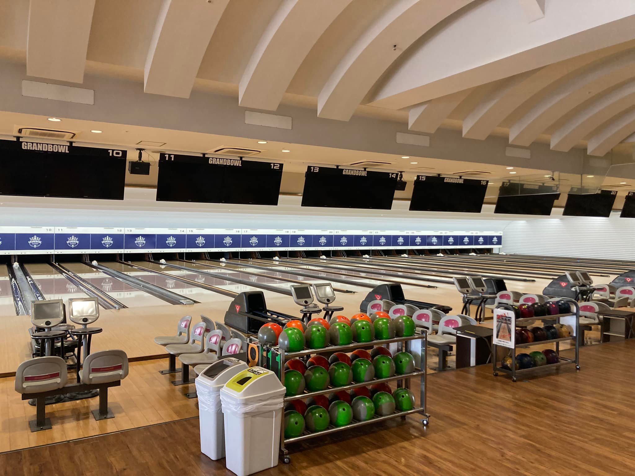 鈴鹿グランドボウル